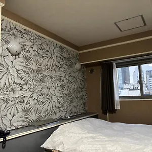 Hotel Dolphin, Tōkyō